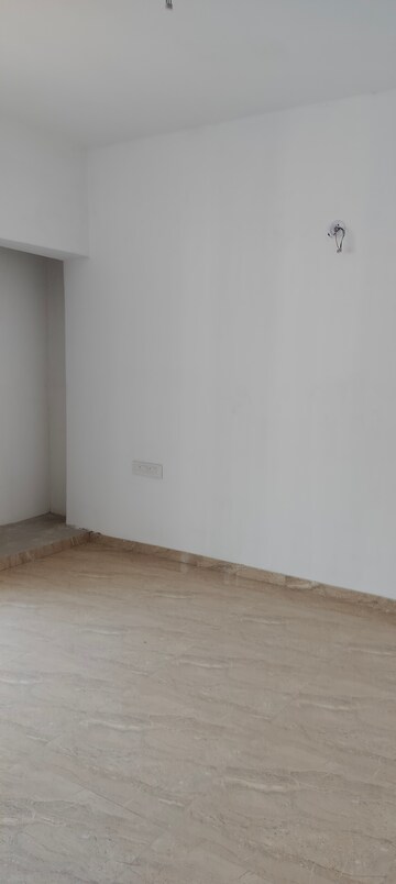 Room in 2 BHK Apartment at SLF Anushree, Sector 75 – for Sale