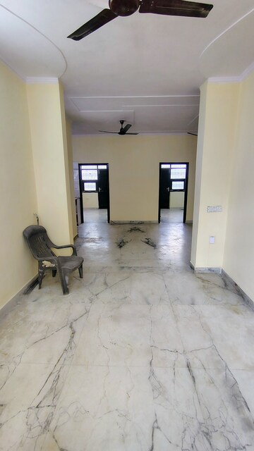 Room in 2 BHK Builder Floor at M3M Atrium, Sector 57 – for Rent