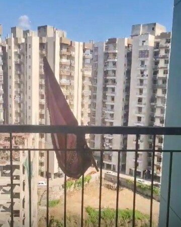 3.5 BHK Apartment – Exterior View View at Sanchar Nest Palm Heights, Wave City - for Rent