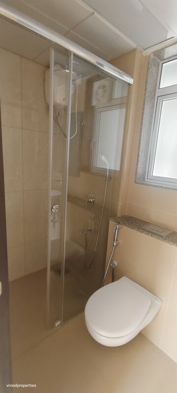 Bathroom in 1 BHK Apartment at LnT Veridian, Powai – for Rent