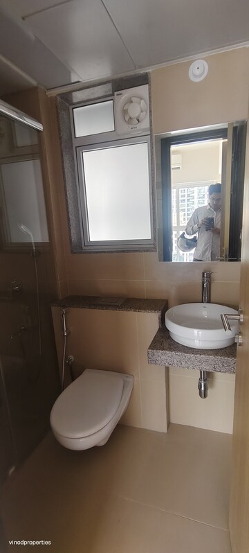 Bathroom in 1 BHK Apartment at LnT Veridian, Powai – for Rent