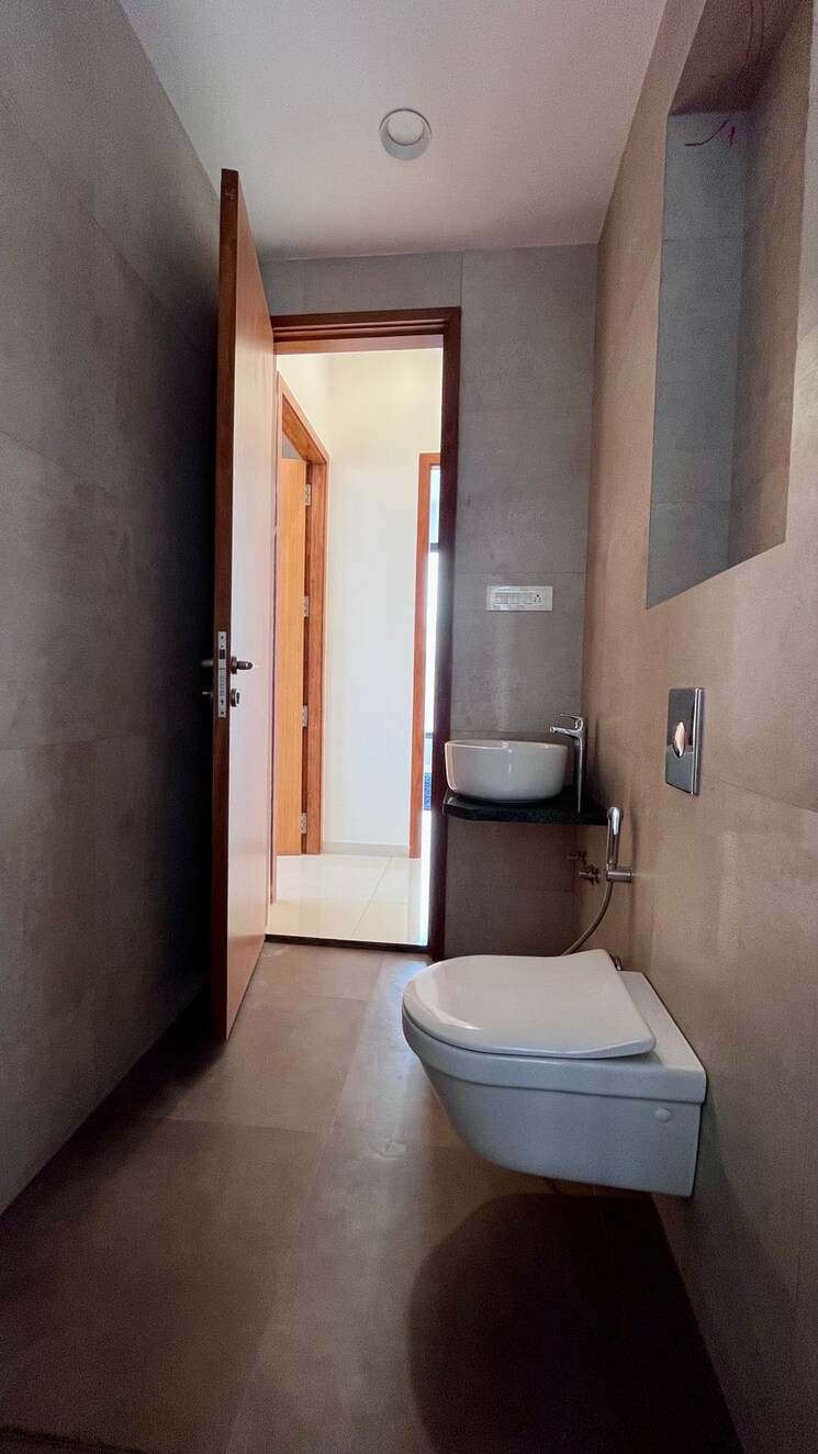 Bathroom, suraj-palette 2 Bedroom 905 Sq.Ft. Apartment In Dadar West Mumbai 7966474