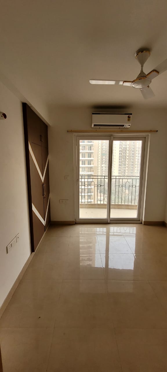 3 BHK + Servant Room Apartment For Sale in ATS Nobility