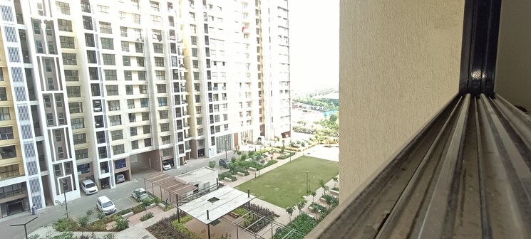 Balcony, runwal-gardens-phase-i 1 Bedroom 436 Sq.Ft. Apartment In Dombivli East Thane 7966549