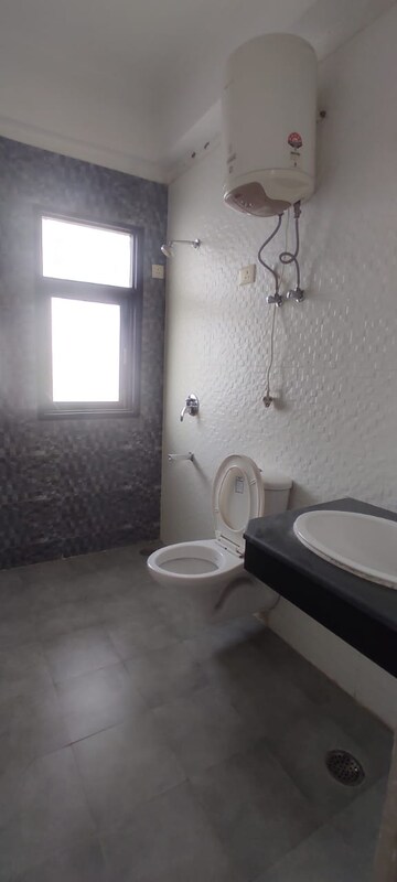 Bathroom in 3 BHK Builder Floor at Sushant Lok 2, Sector 57 – for Sale