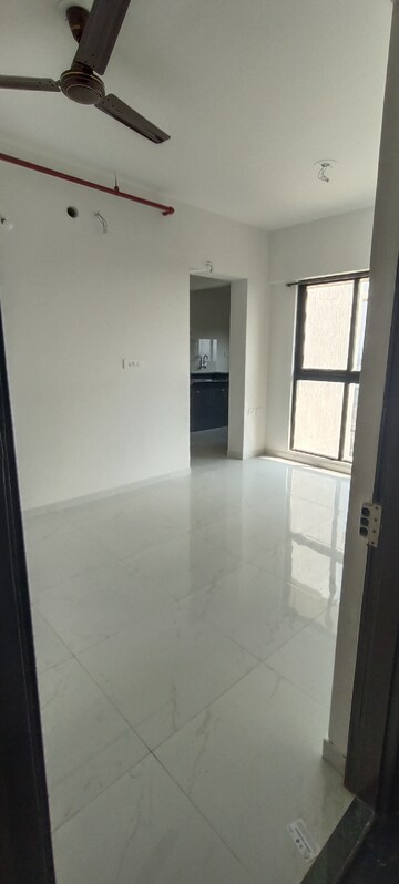 Room in 1 BHK Apartment at Runwal Gardens Phase I, Dombivli East – for Sale