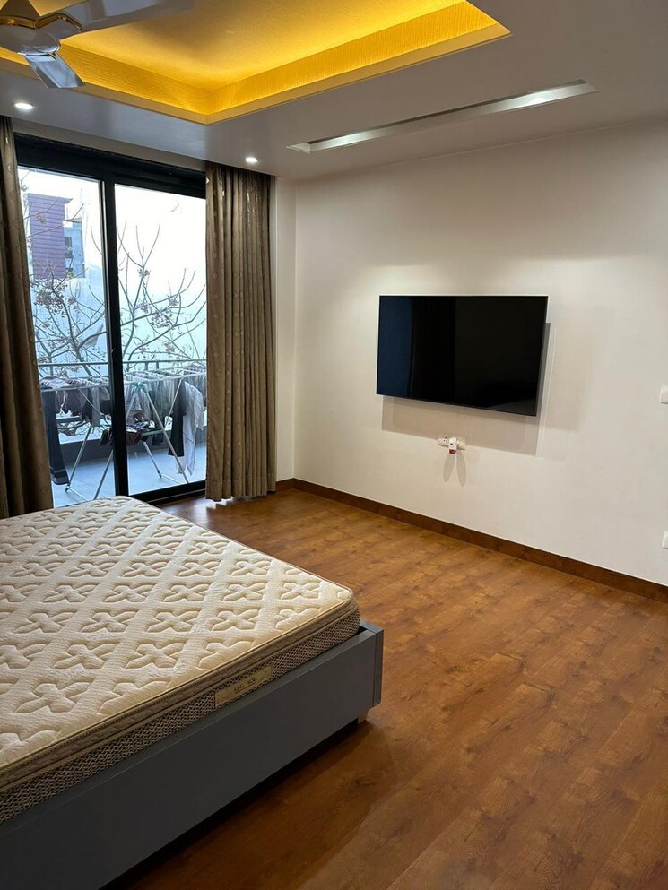 Master Bedroom, sushant-lok-3 3 Bedroom 263 Sq.Ft. Builder Floor In Sector 57 Gurgaon 7966651