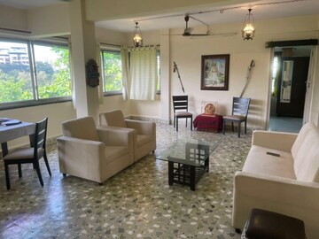 Room in  Pg at Hiranandani Estate – for Rent