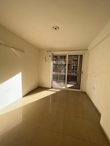 Room in 3 BHK Apartment at ATS Golf Meadows Lifestyle, Central Derabassi – for Rent