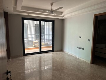 Room in 3 BHK Builder Floor at Sushant Lok 3, Sector 57 – for Sale