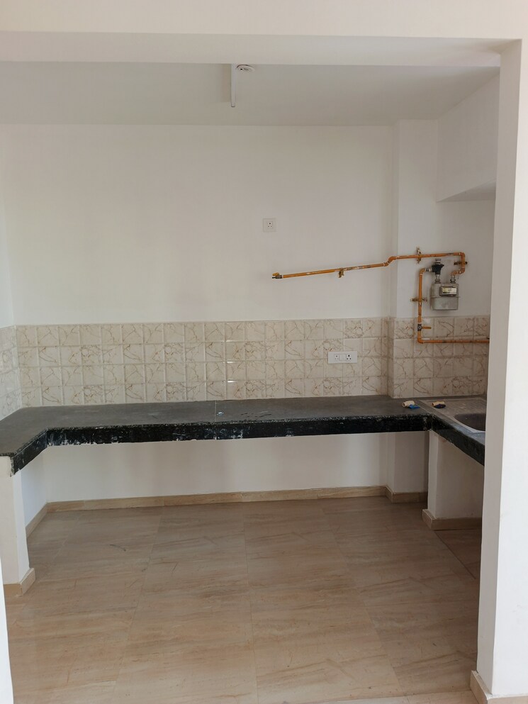 Bathroom, slf-anushree 2 Bedroom 1200 Sq.Ft. Apartment In Sector 75 Faridabad 7966746