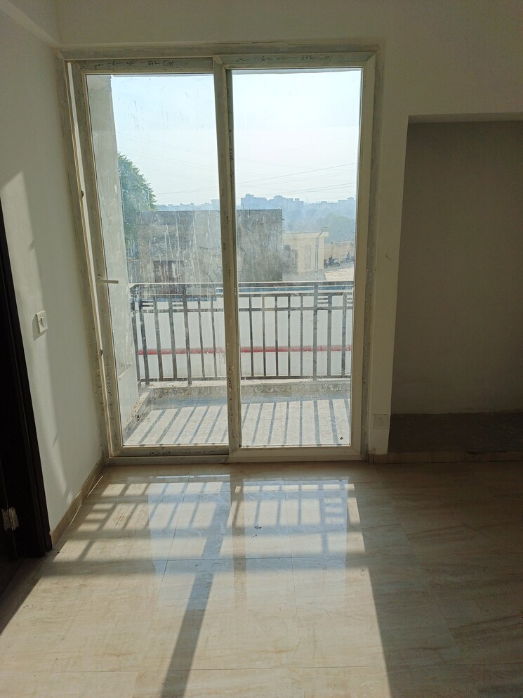 Master Bedroom, slf-anushree 2 Bedroom 1200 Sq.Ft. Apartment In Sector 75 Faridabad 7966746