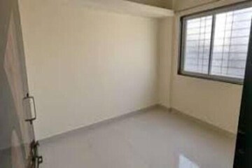 1 BHK Apartment For Rent in Em Bypass