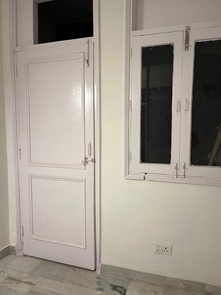 Other, lajpat nagar 4 2 Bedroom 1150 Sq.Ft. Builder Floor In Lajpat Nagar 4 Delhi 7966822