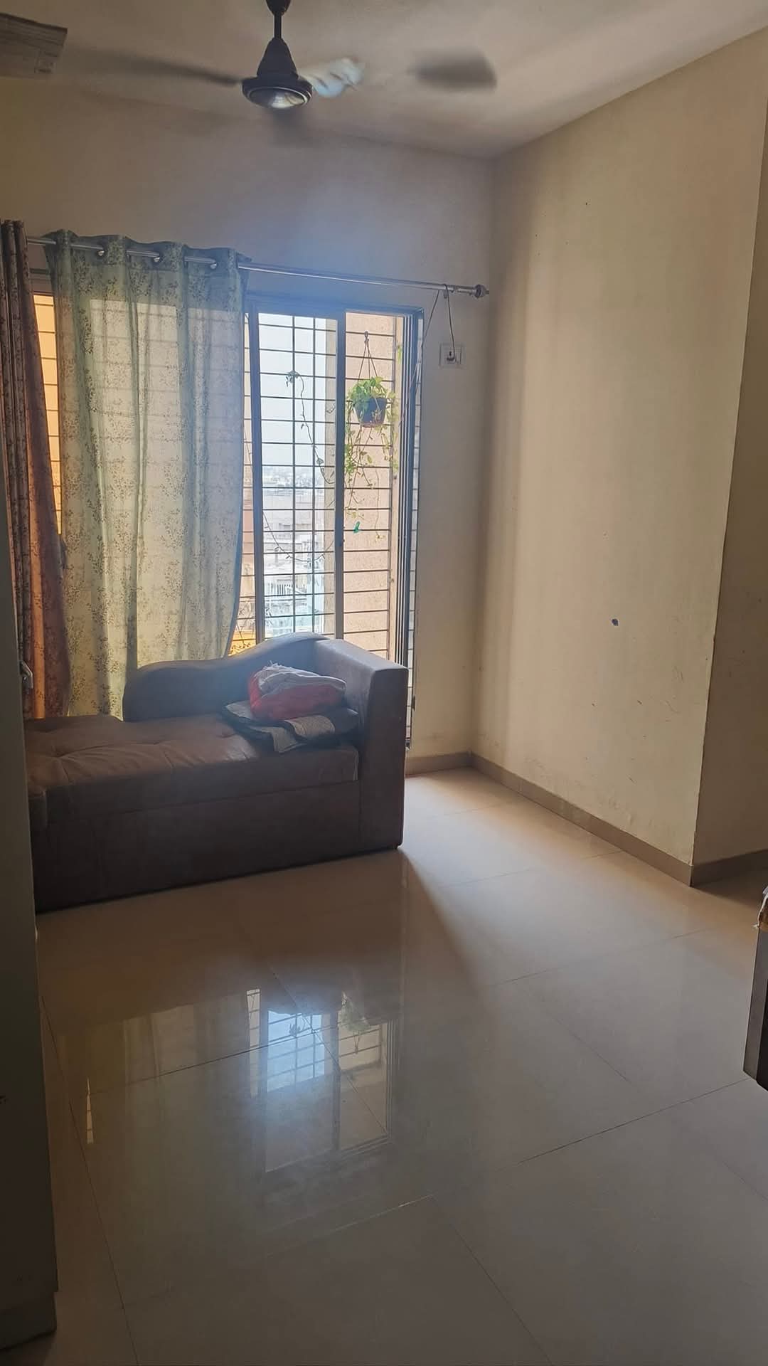 2 BHK Apartment For Sale in Agarwal And Doshi Complex