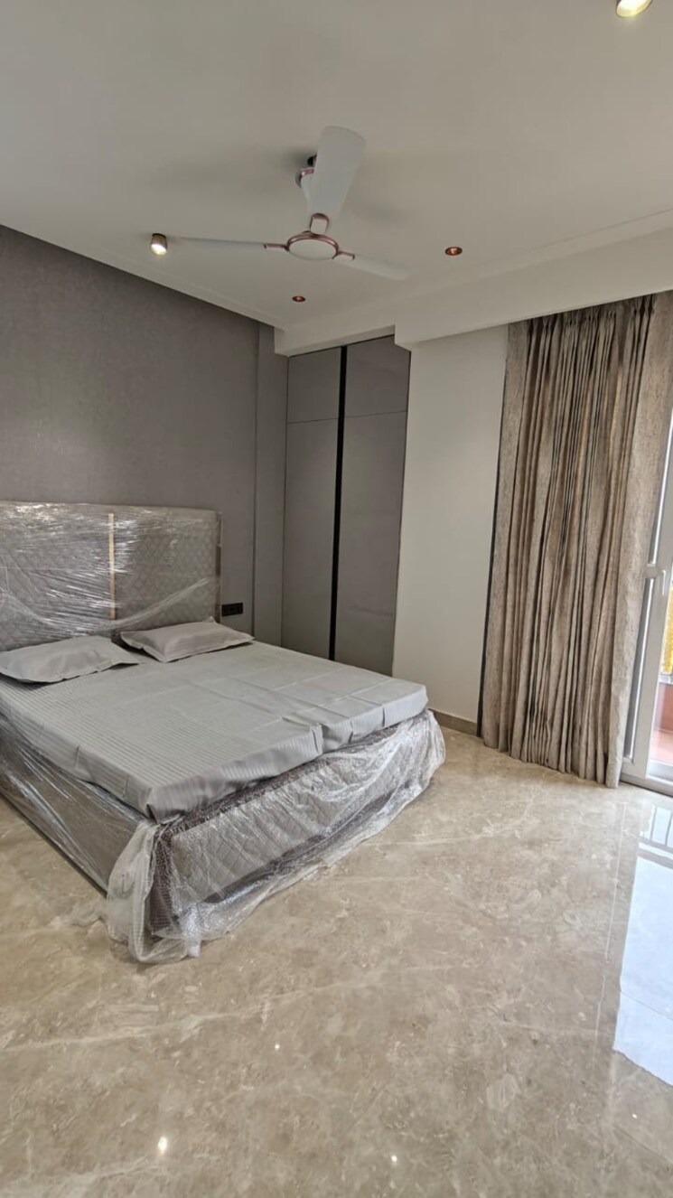Master Bedroom, bptp-green-oaks 3 Bedroom 180 Sq.Ft. Builder Floor In Sector 70a Gurgaon 7966893