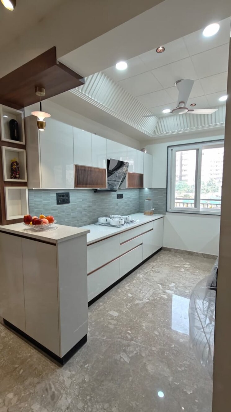 Kitchen, bptp-green-oaks 3 Bedroom 180 Sq.Ft. Builder Floor In Sector 70a Gurgaon 7966893