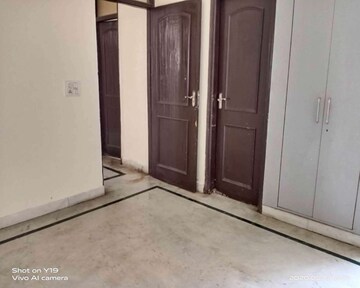 Room in 2 BHK Apartment at Sector 12 Dwarka – for Sale