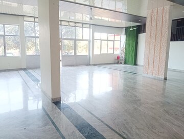 Room in 2 BHK Apartment at Sector 12 Dwarka – for Sale