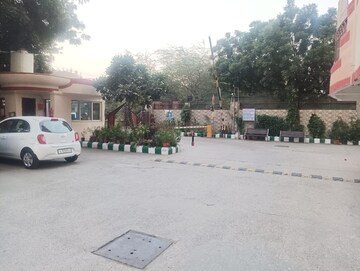 Parking in 2 BHK Apartment at Sector 12 Dwarka – for Sale