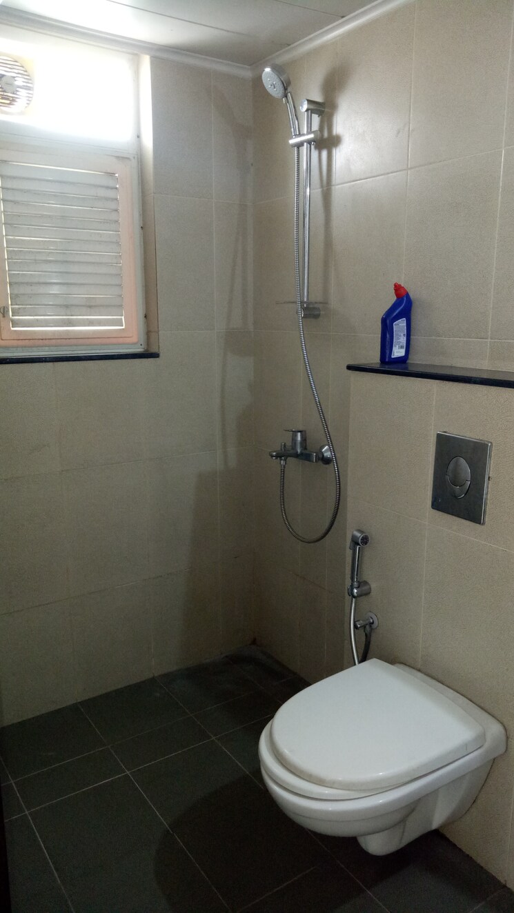 Bathroom, mahindra-antheia 1 Bedroom 530 Sq.Ft. Apartment In Pimpri Pune 7966699