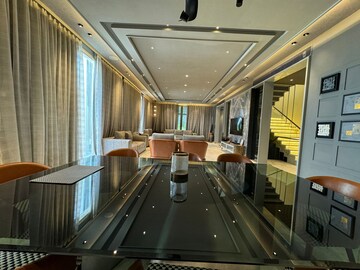 Living Room in 4 BHK Villa at Oberoi Seven, Goregaon East – for Rent