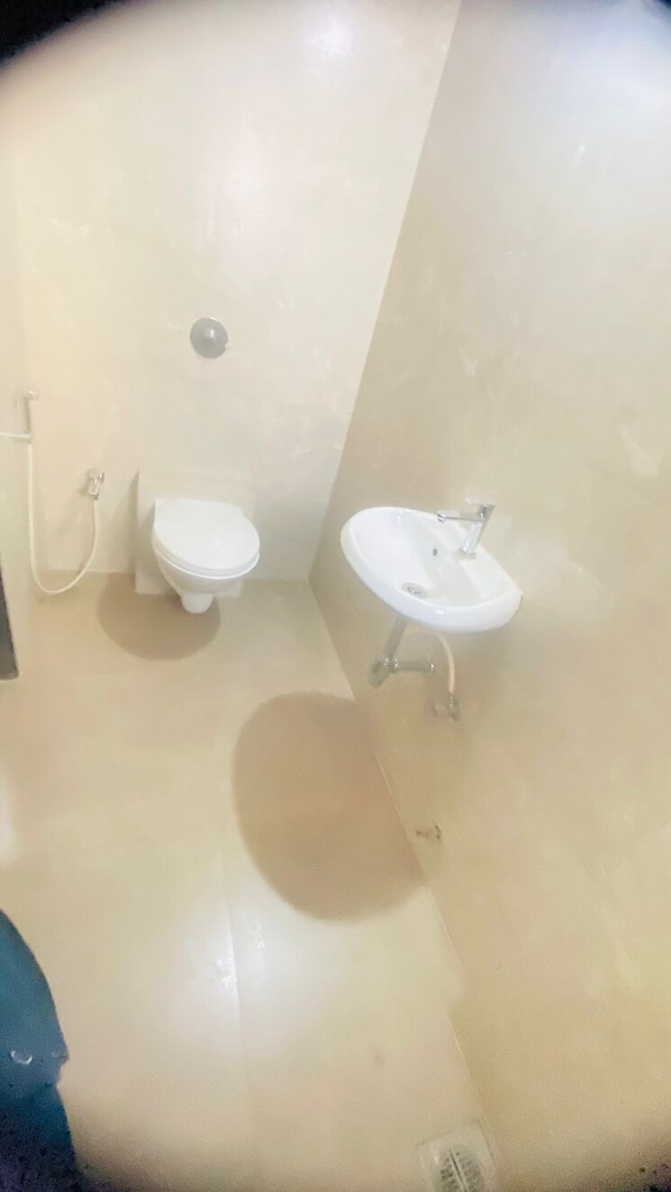 Attached Bathroom, aditya-laxmi-keshav 1 Bedroom 500 Sq.Ft. Apartment In Naupada Thane 7967088
