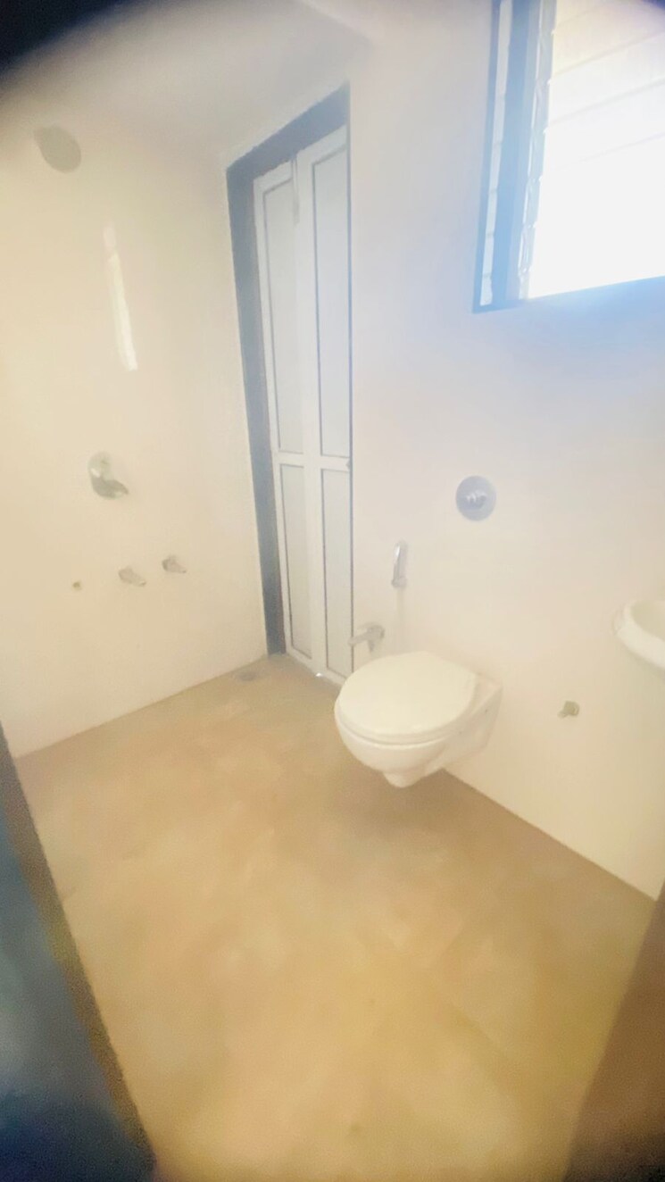Bathroom, aditya-laxmi-keshav 1 Bedroom 500 Sq.Ft. Apartment In Naupada Thane 7967088