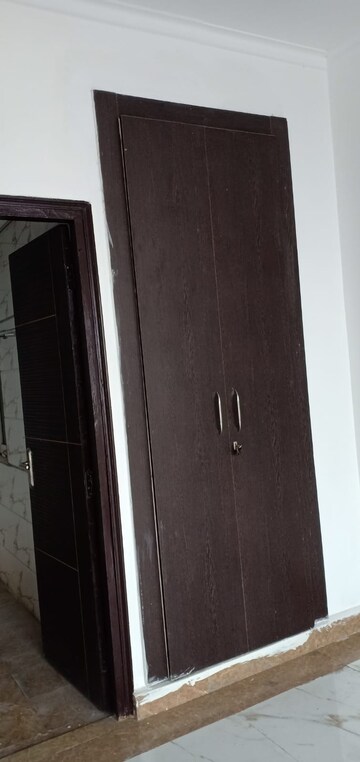 Master Bedroom in 3 BHK Apartment at Stellar Jeevan, Sector 1 Greater Noida – for Sale