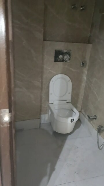 Bathroom in 3.5 BHK Builder Floor at Laxmi Nagar – for Rent