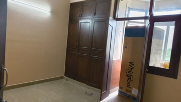 Room in 3 BHK Apartment at Dwarka – for Rent