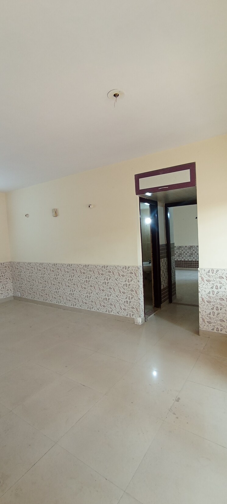 Room, bptp-parklands 3 Bedroom 1560 Sq.Ft. Builder Floor In Sector 76 Faridabad 7967062