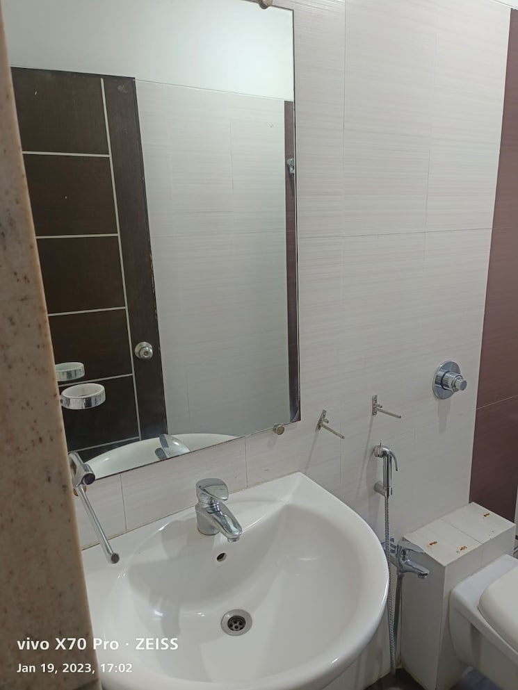 Bathroom, nahar-jonquille-and-jamaica 2 Bedroom 950 Sq.Ft. Apartment In Chandivali Mumbai 7967063