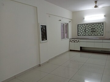 Room in 2.5 BHK Apartment at Mahadevpura – for Rent