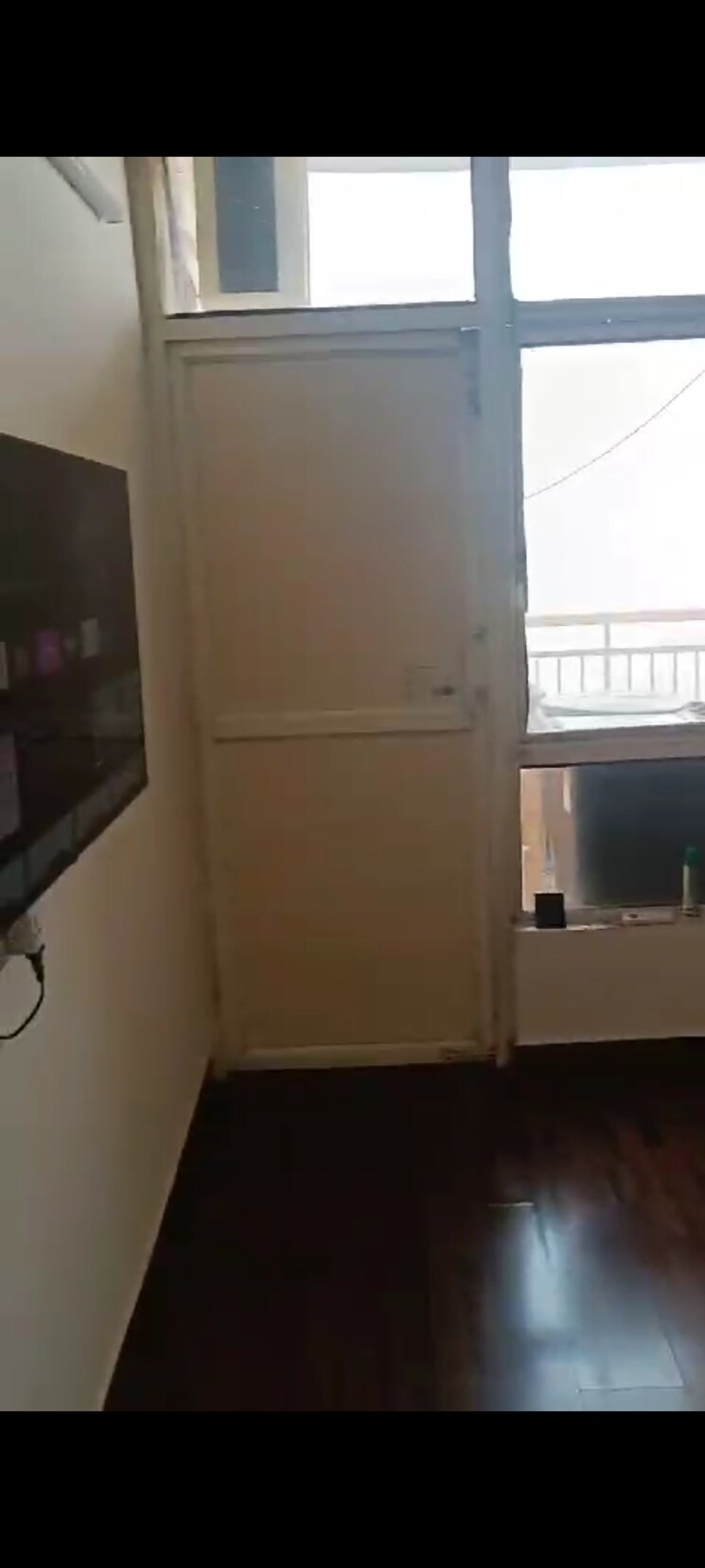 Bathroom, migsun-roof 1.5 Bedroom 675 Sq.Ft. Apartment In Raj Nagar Extension Ghaziabad 7967145