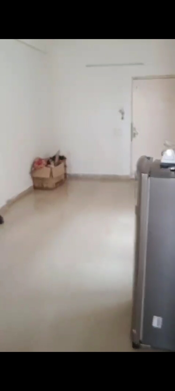 Room, migsun-roof 1.5 Bedroom 675 Sq.Ft. Apartment In Raj Nagar Extension Ghaziabad 7967145