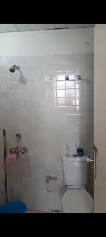 Master Bedroom in 1.5 BHK Apartment at Migsun Roof, Raj Nagar Extension – for Sale