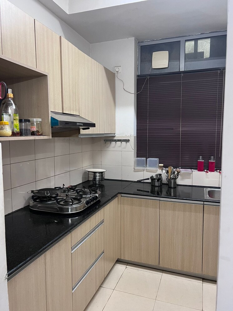 Kitchen, vatika-inxt-floors 4 Bedroom 1937 Sq.Ft. Apartment In Sector 82 Gurgaon 7967121