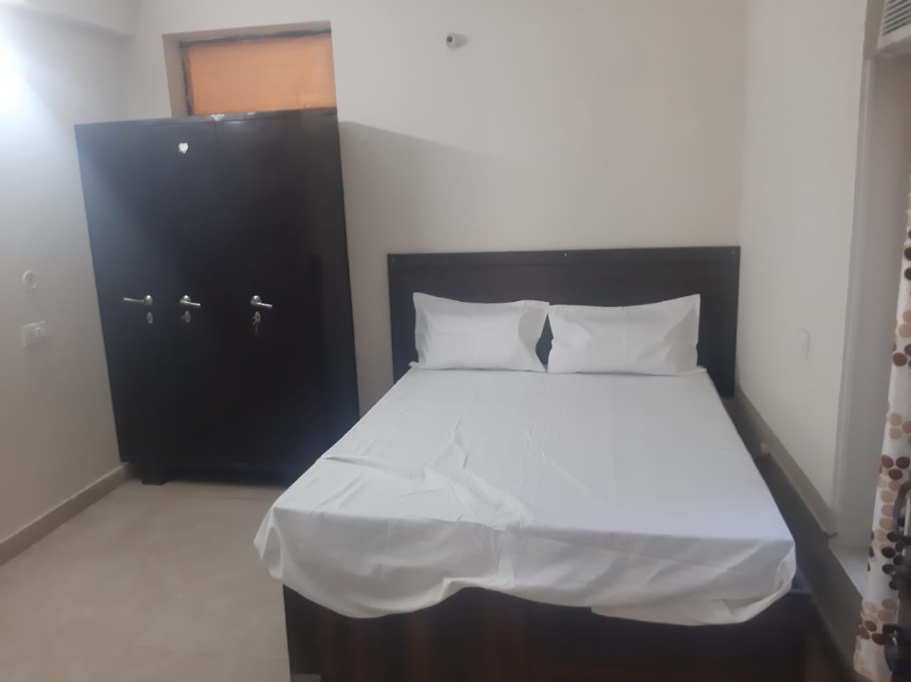 4 BHK + Pooja Room,Study Room Independent House For Sale in Radha Enclave 