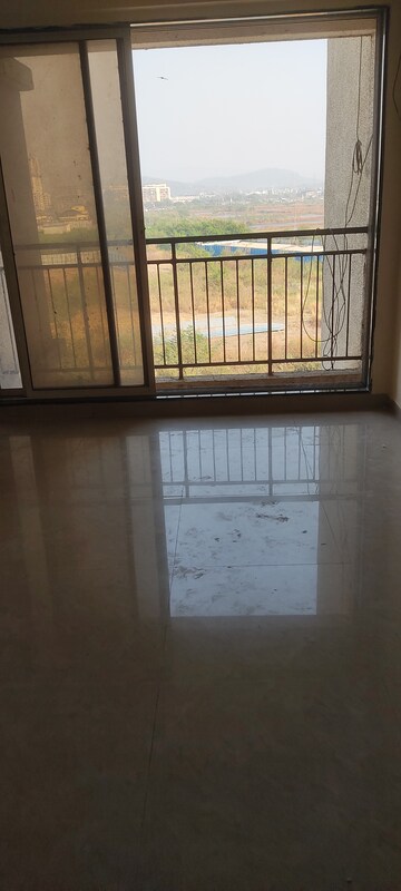 Room in 2 BHK Apartment at Radheya Sai Enclave, Naigaon East – for Rent