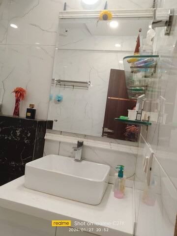 Bathroom in 4 BHK Apartment at DLF Westend Heights, Sector 53 – for Rent