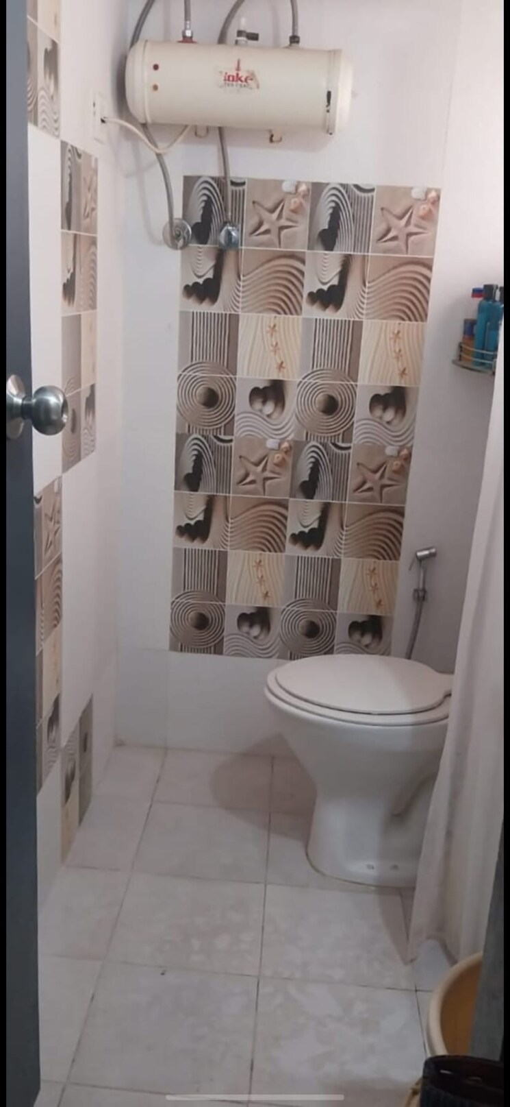 Bathroom, kurla west 1 Bedroom 450 Sq.Ft. Apartment In Kurla West Mumbai 7967202