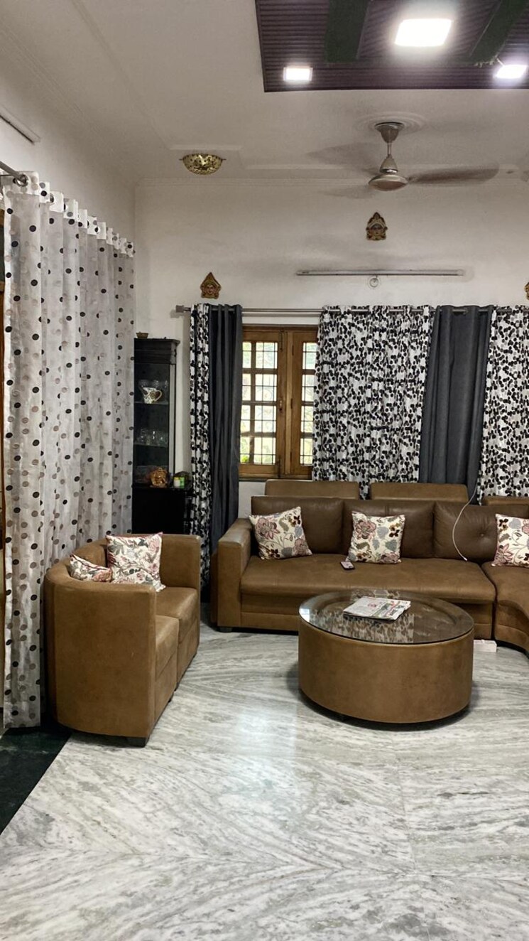 Living Room, sahastradhara road 4 Bedroom 125 Sq.Yd. Independent House In Sahastradhara Road Dehradun 7967209