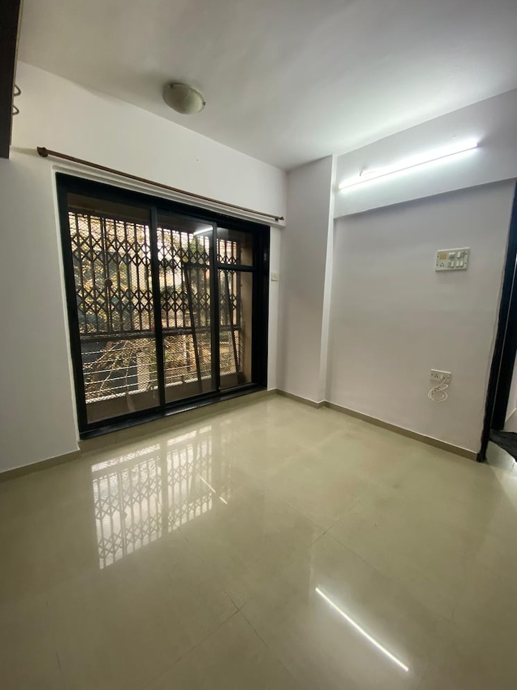 Room, lalani-residency 1 Bedroom 625 Sq.Ft. Apartment In Kavesar Thane 7967339