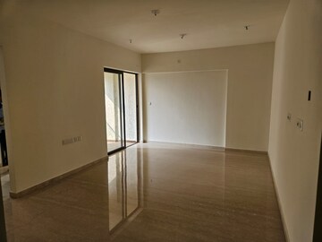 Master Bedroom in 2 BHK Apartment at Mahindra Vicino, Andheri East – for Rent