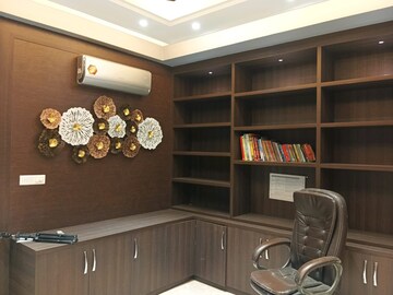  5 BHK Villa at Vatika Signature Villas, Sector 82 – for Sale