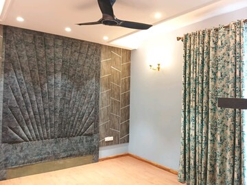 Bedroom in 5 BHK Villa at Vatika Signature Villas, Sector 82 – for Sale