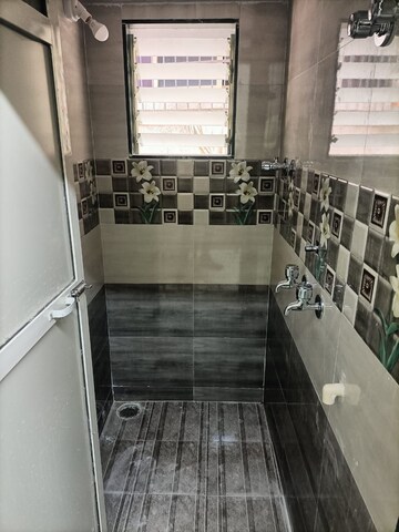 Attached Bathroom in 1 BHK Apartment at Dombivli West – for Sale