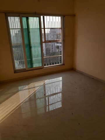 Room in 2 BHK Apartment at Bharat Park Vistas, Andheri West – for Sale
