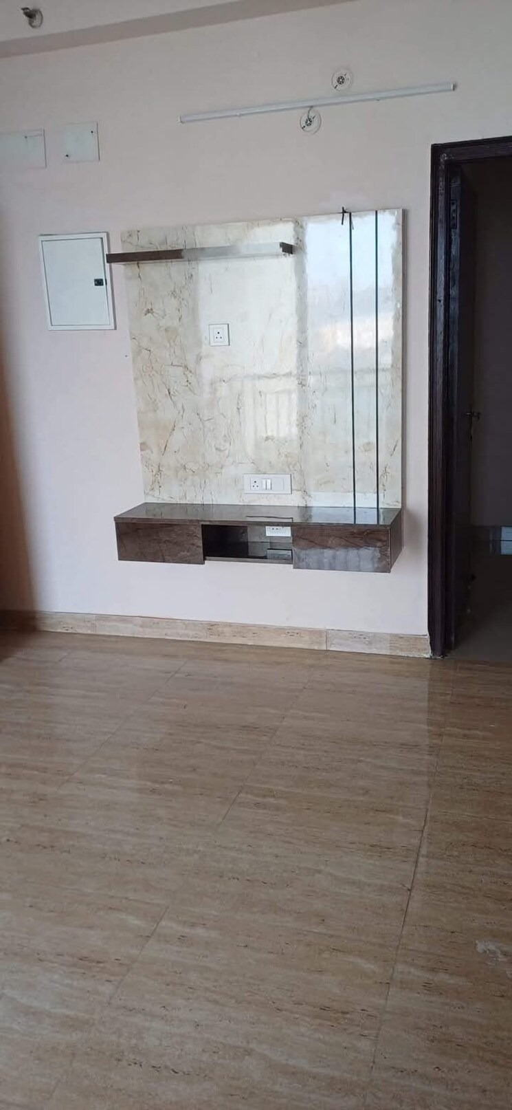 Room, amrapali-golf-homes 2 Bedroom 835 Sq.Ft. Apartment In Sector 4, Greater Noida Greater Noida 7967441